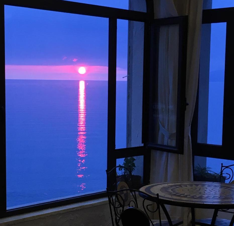 Hotel 팔리누로 외부 사진
